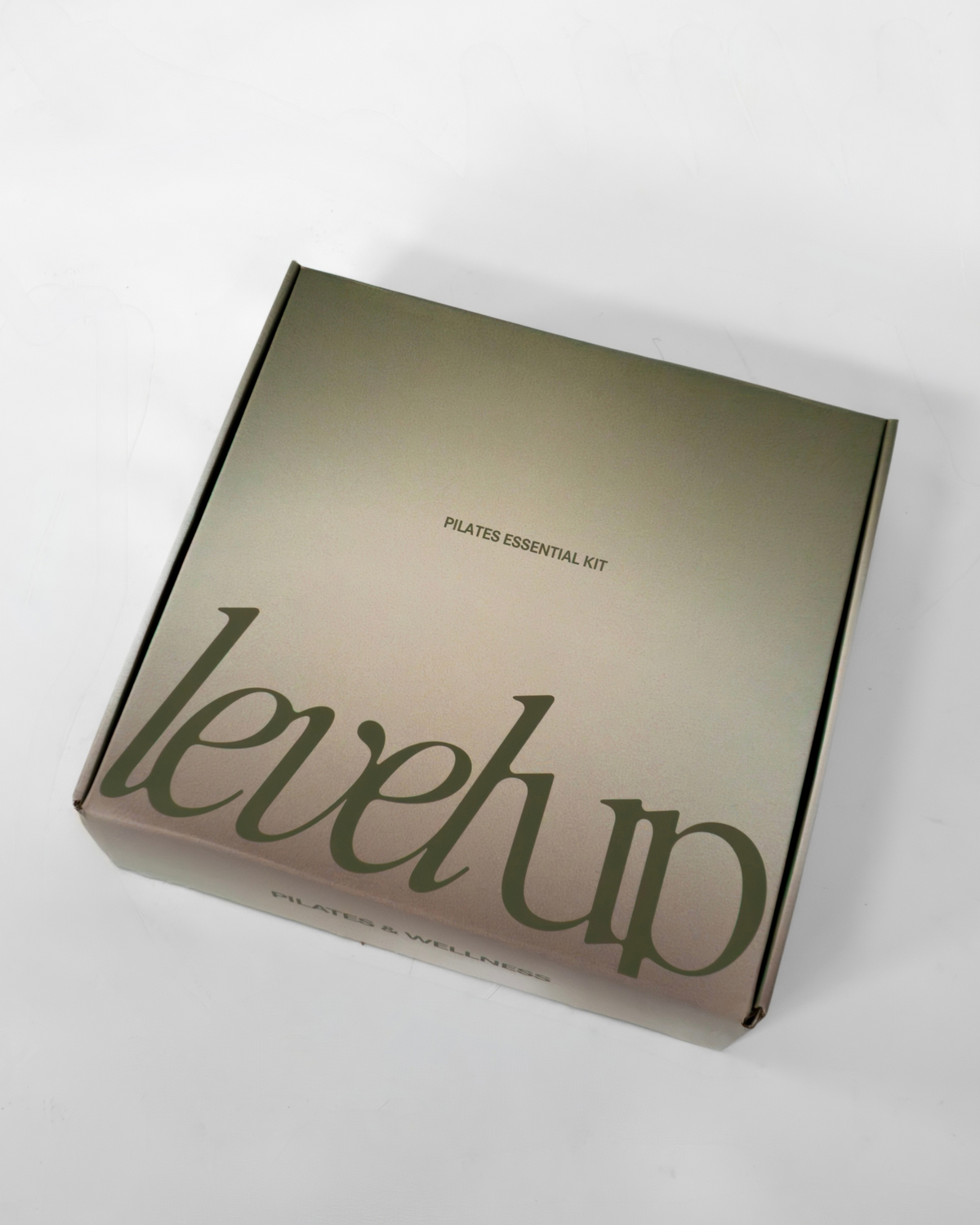 Pilates Essential Kit de Level Up en arena tostada, 7 piezas